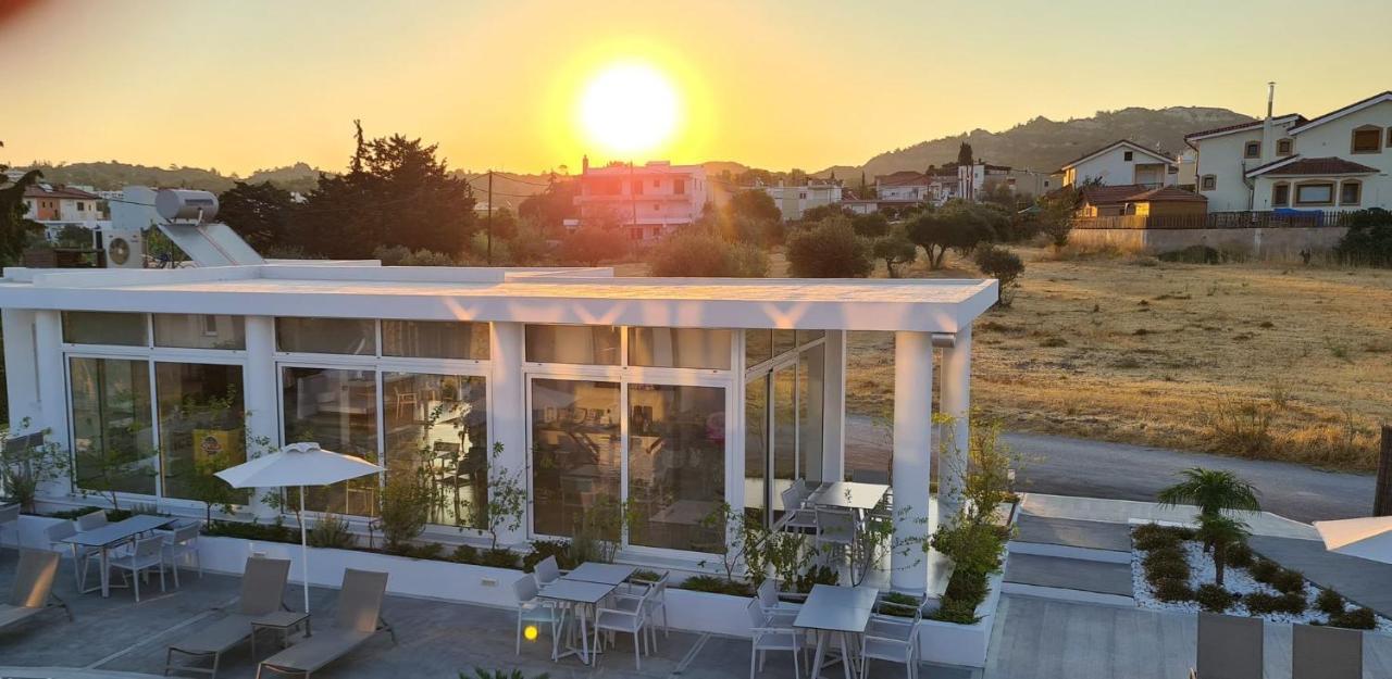 Hotel Nama Retreat Pastida Exterior foto